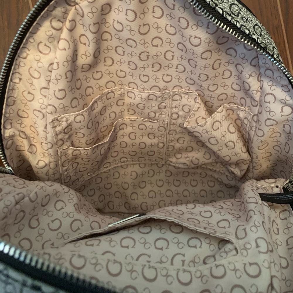 Guess Mini Backpack - image 7